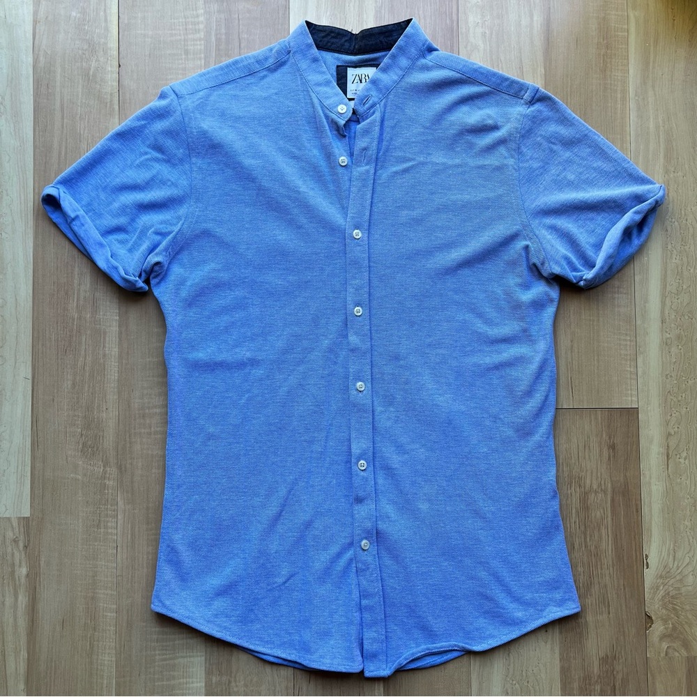 Zara baby blue heathered tweed style short sleeve cuffed button down tapered top